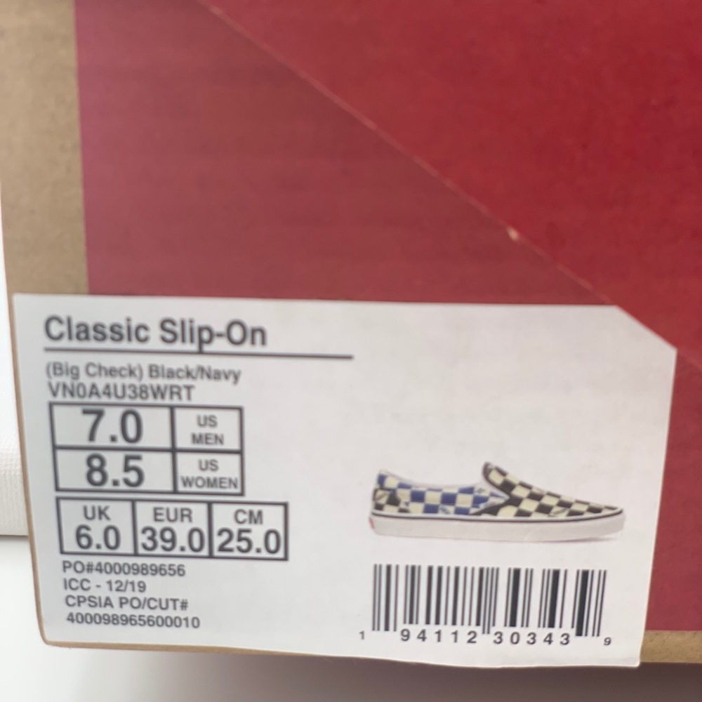 Vans Classic Slip-On ( Big Check) Black/Na… - Picture 9 of 13